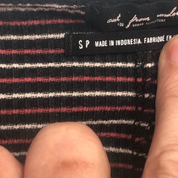 Out from under women’s bodysuit low, cut ties‎ by the waist Size small petite - Picture 6 of 8